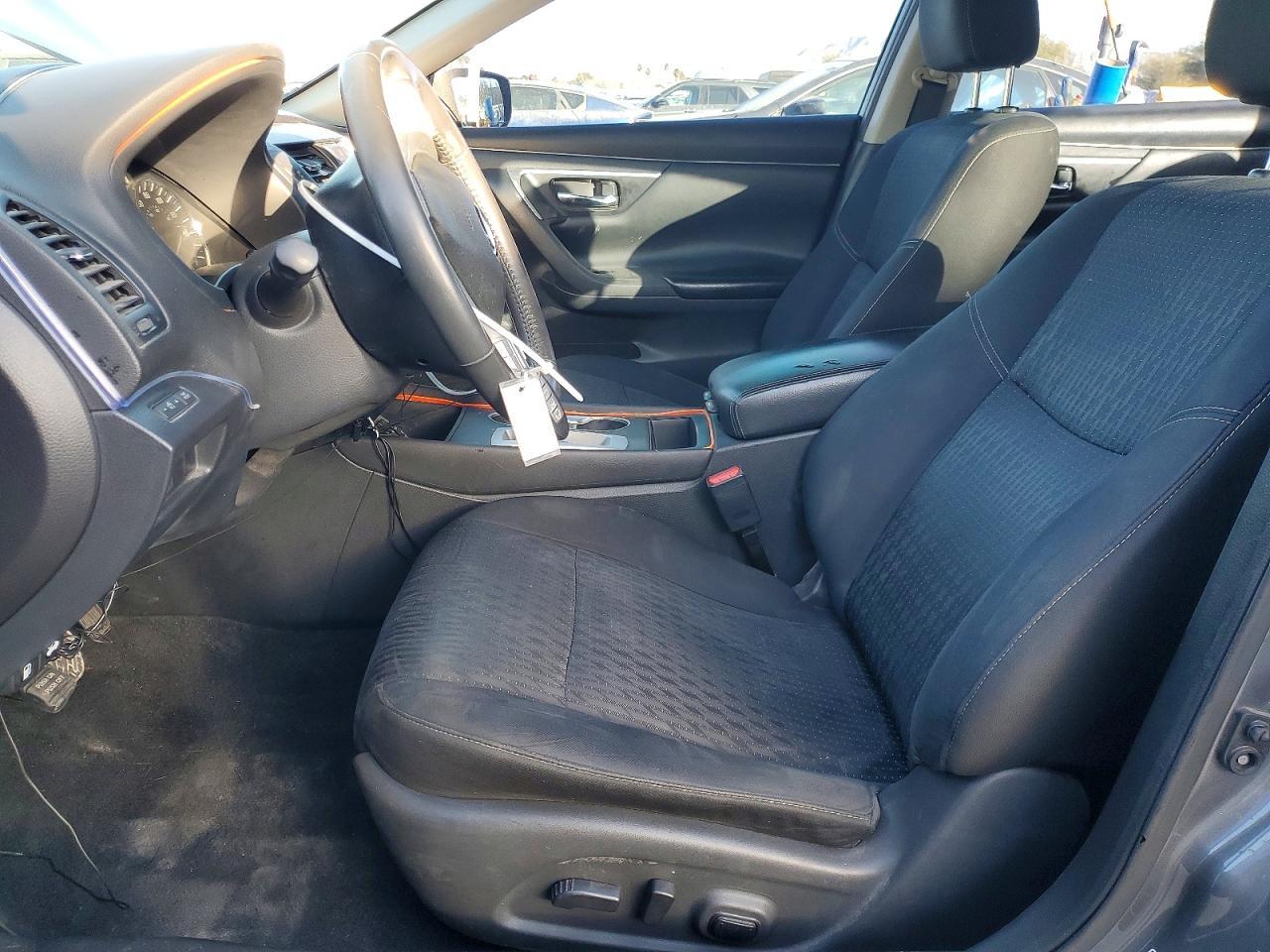 2017 Nissan Altima 2.5 - Фото 7