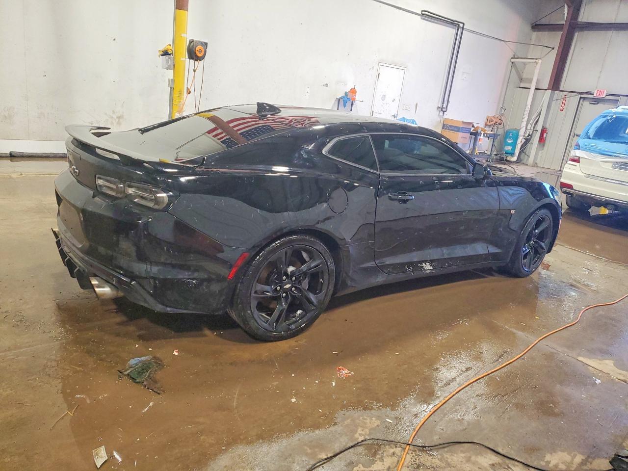 2019 Chevrolet Camaro Ss - Фото 3