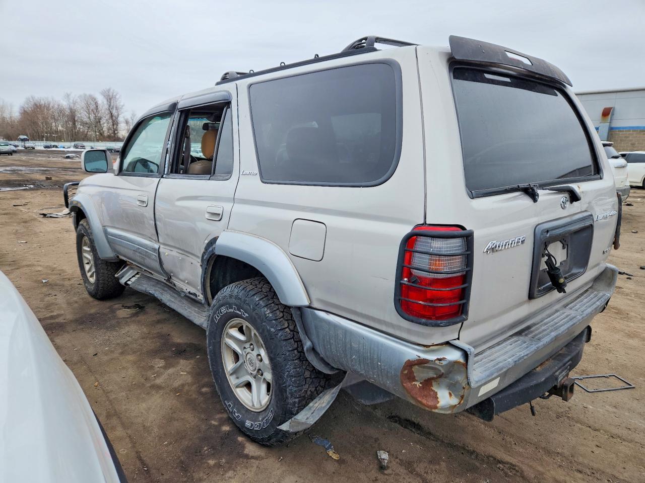 1999 Toyota 4Runner Limited - Image 2