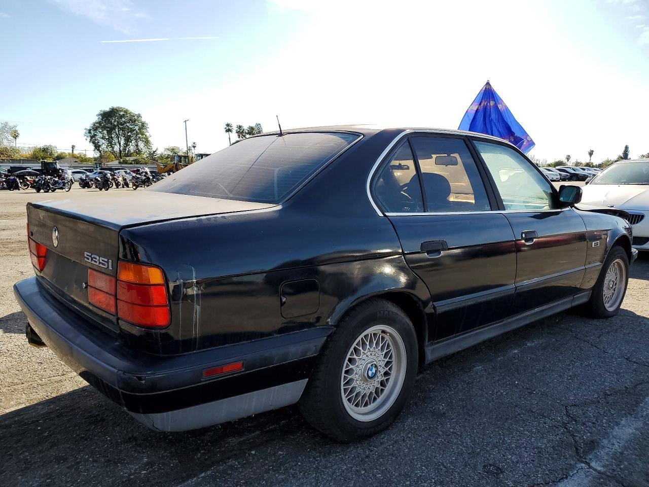 1988 BMW 3 Series - Фото 3