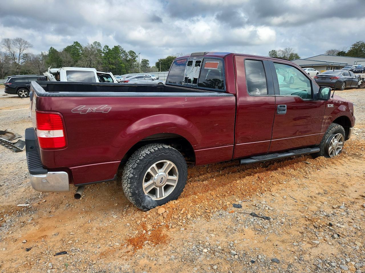 2005 Ford F150 - Image 3