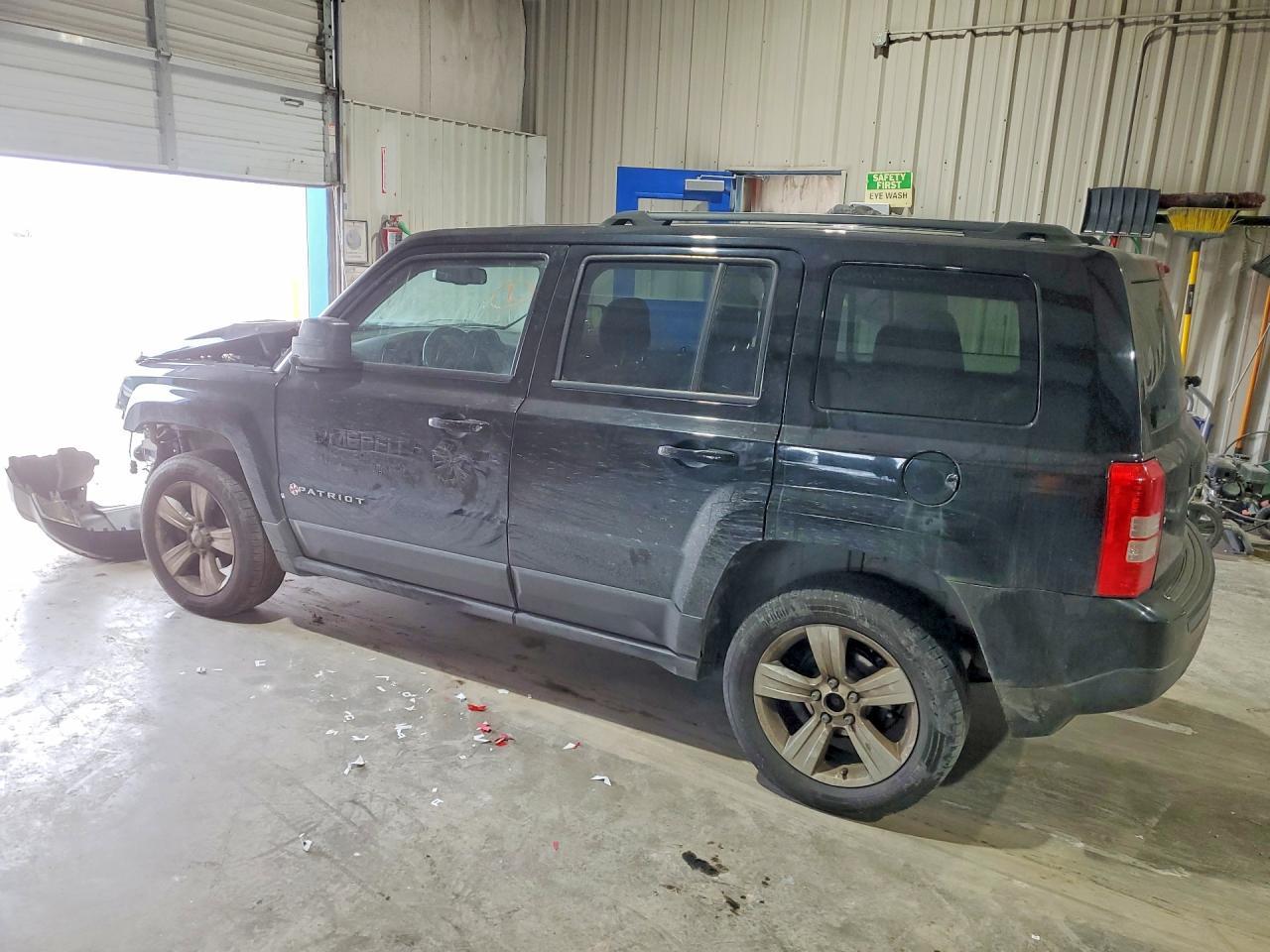 2017 Jeep Patriot Latitude - Фото 2