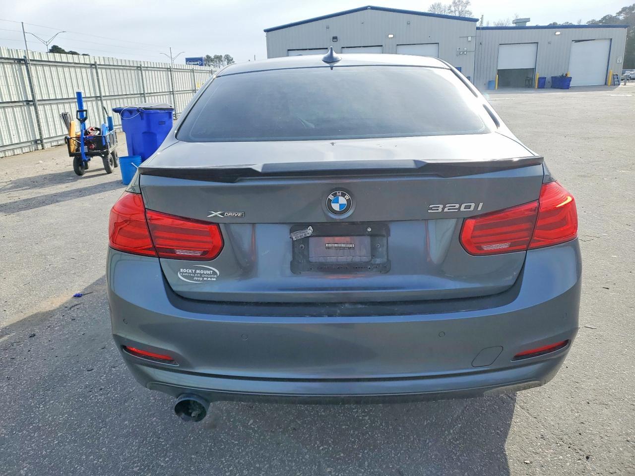 2016 BMW 320 Xi - Image 6