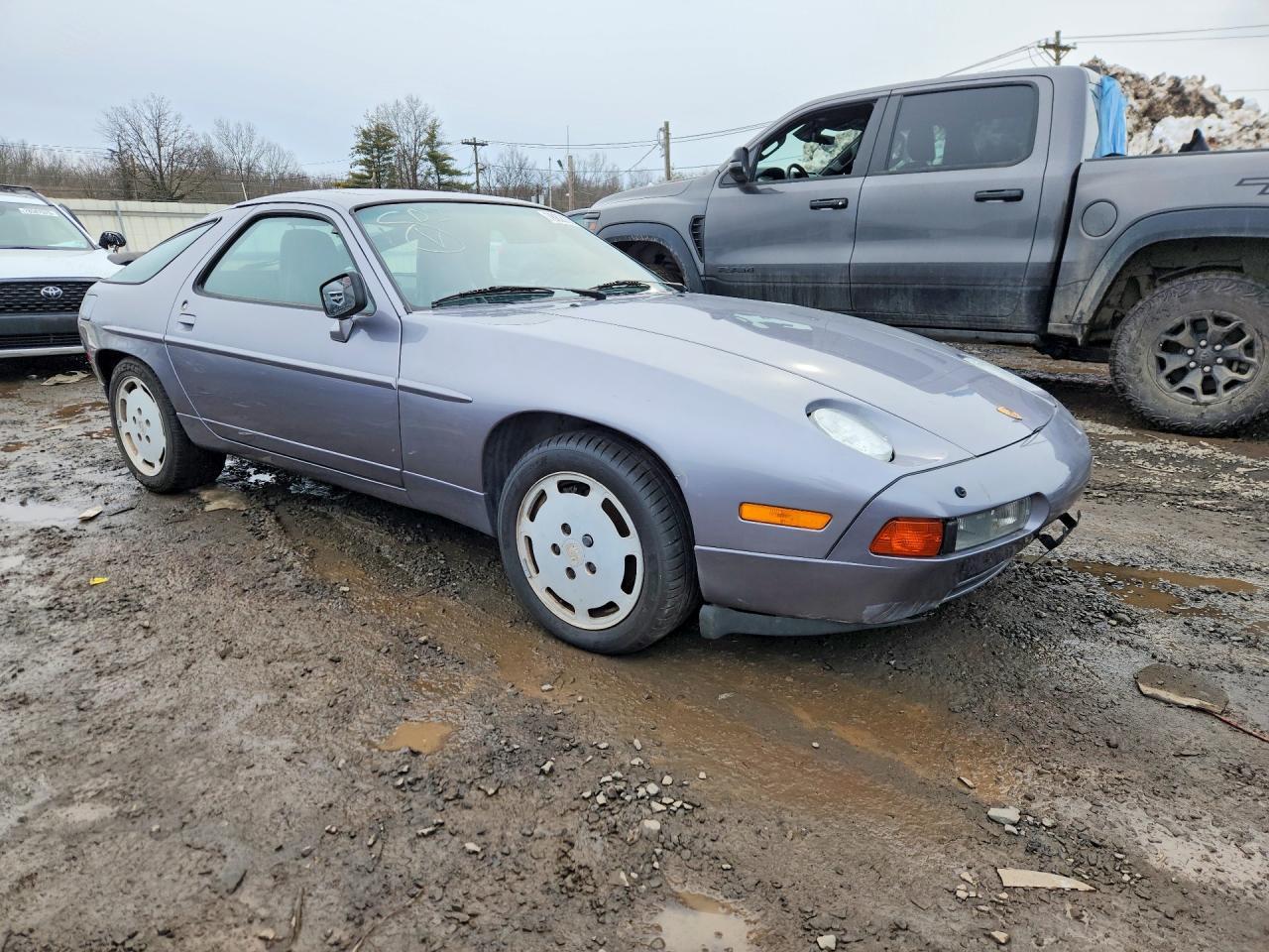 1988 Porsche 928 S-4 - Image 4