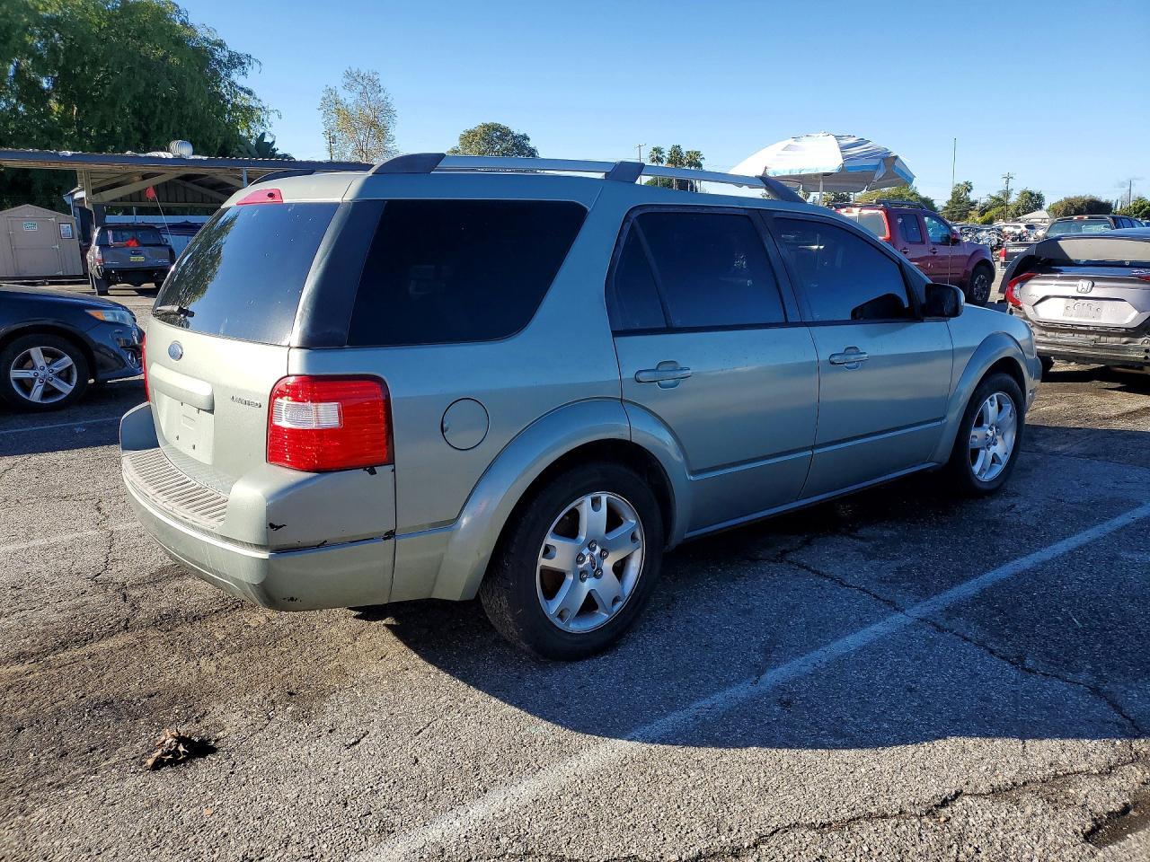2005 Ford Freestyle Limited - Фото 3