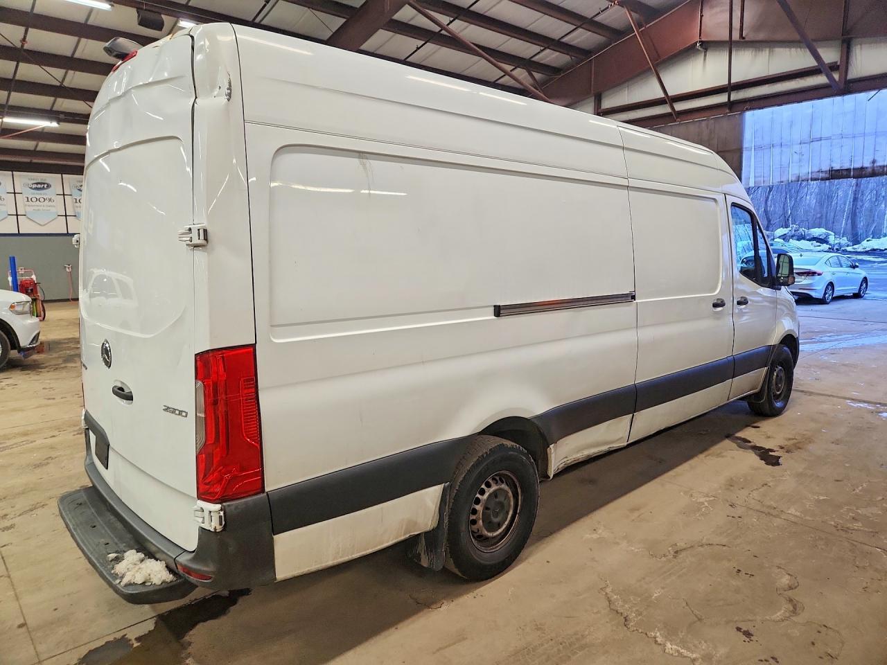 2021 Mercedes-Benz Sprinter 2500 - Image 3