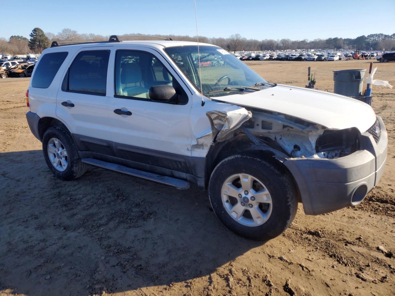 2005 Ford Escape Xlt - Фото 4