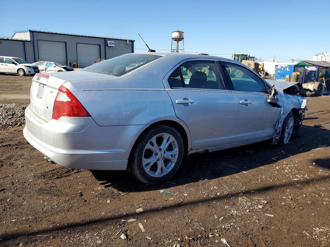 2012 Ford Fusion Se - Image 3