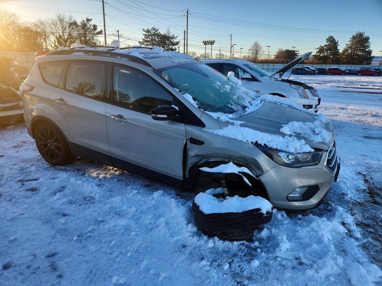 2017 Ford Escape Titanium - Image 4