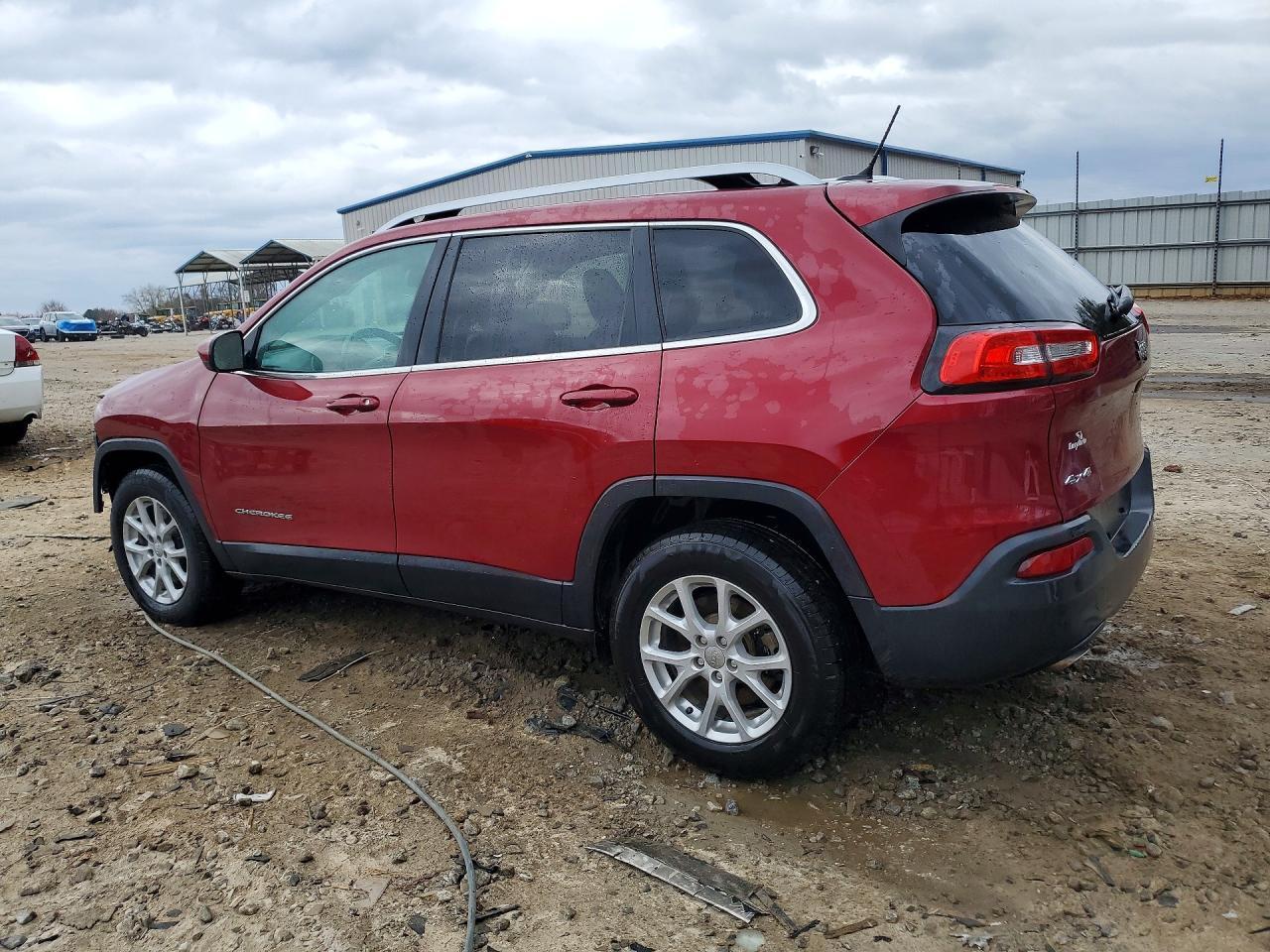 2017 Jeep Cherokee Latitude - Фото 2