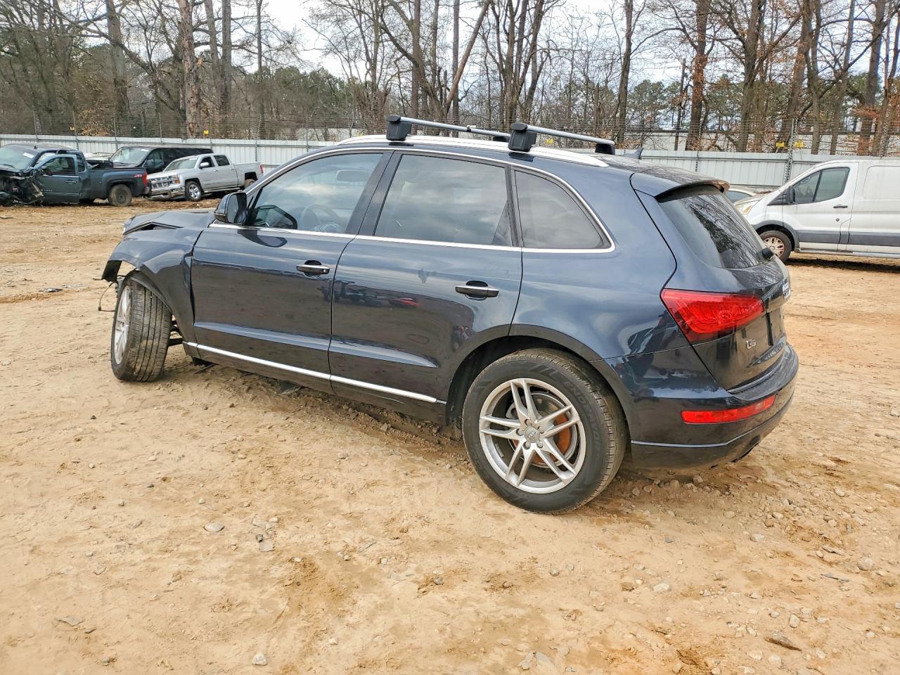2017 Audi Q5 Premium - Image 2