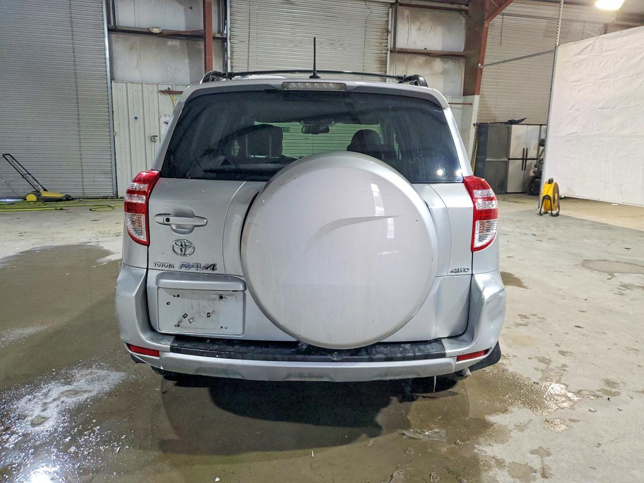 2009 Toyota Rav4 Limited - Image 6