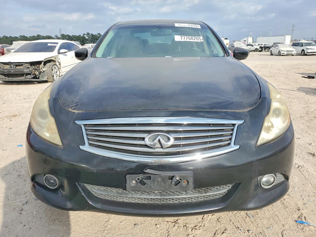 2011 Infiniti G37 - Фото 5
