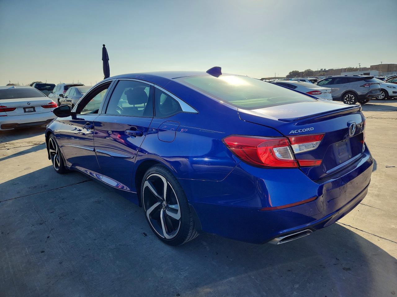 2020 Honda Accord Sport - Image 2