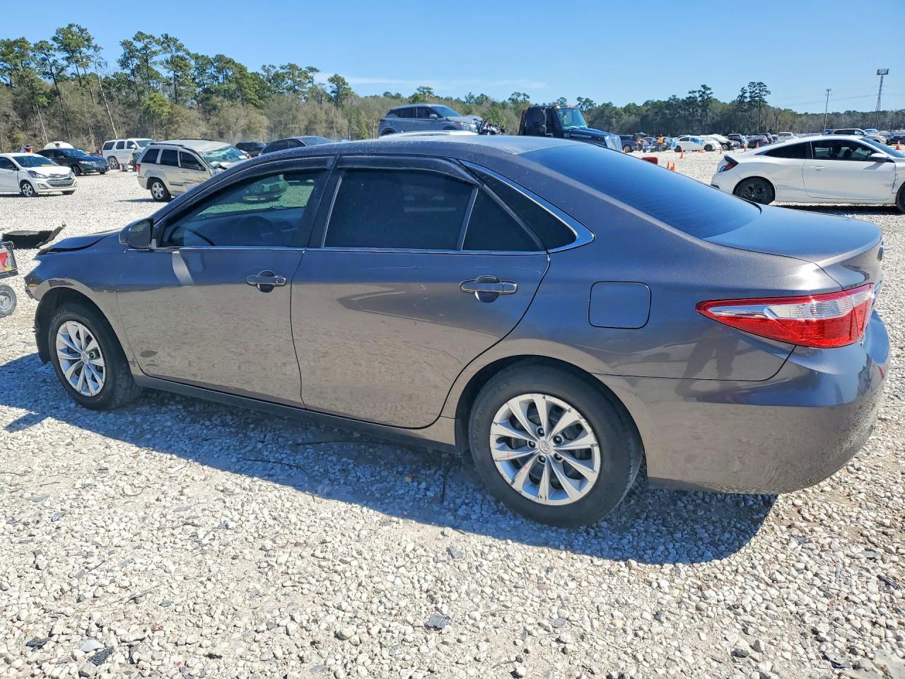 2017 Toyota Camry Le - Image 2