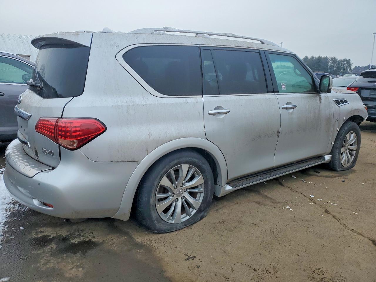 2015 Infiniti Qx80 - Image 3