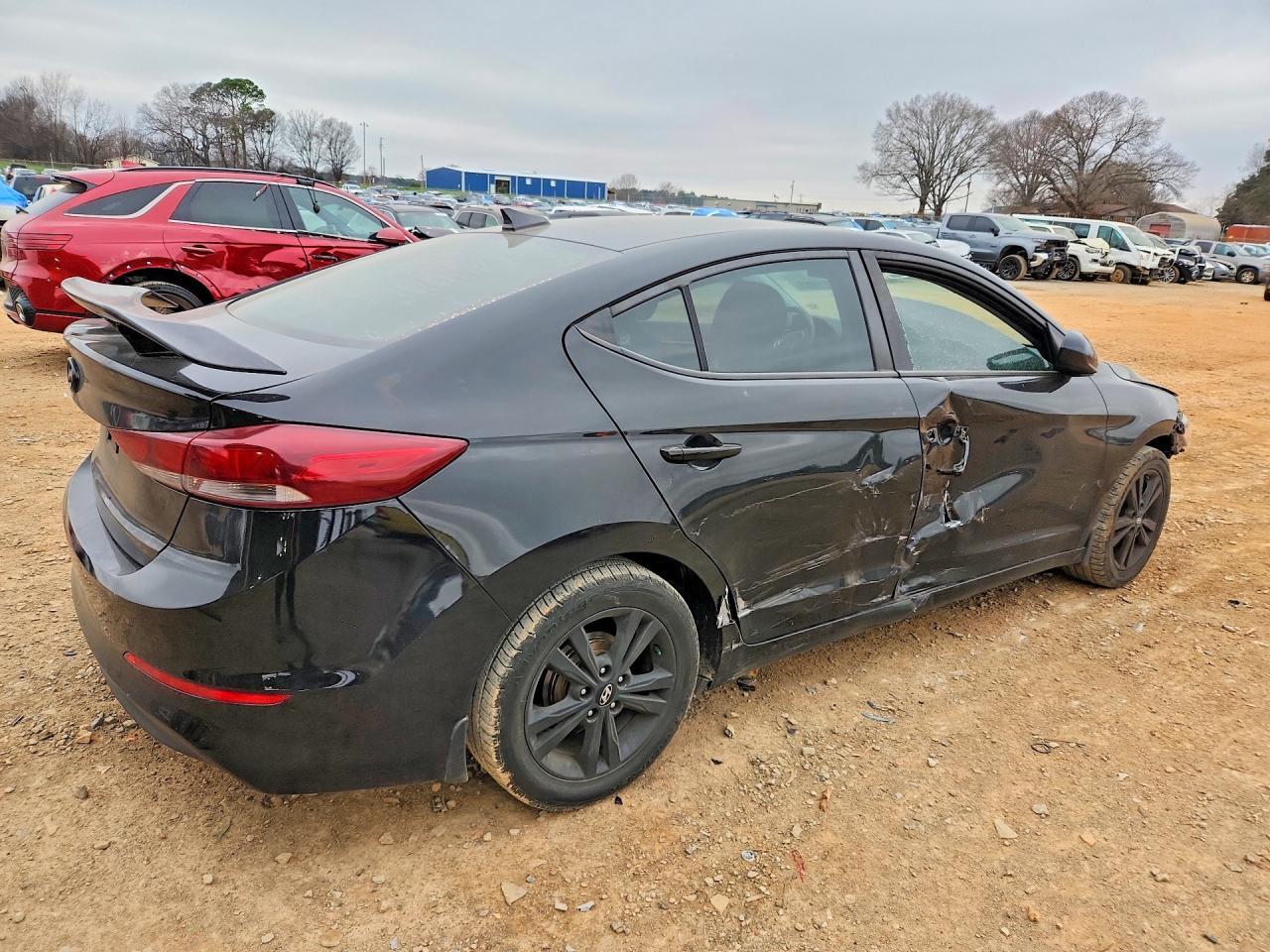 2017 Hyundai Elantra Value Edition - Фото 3