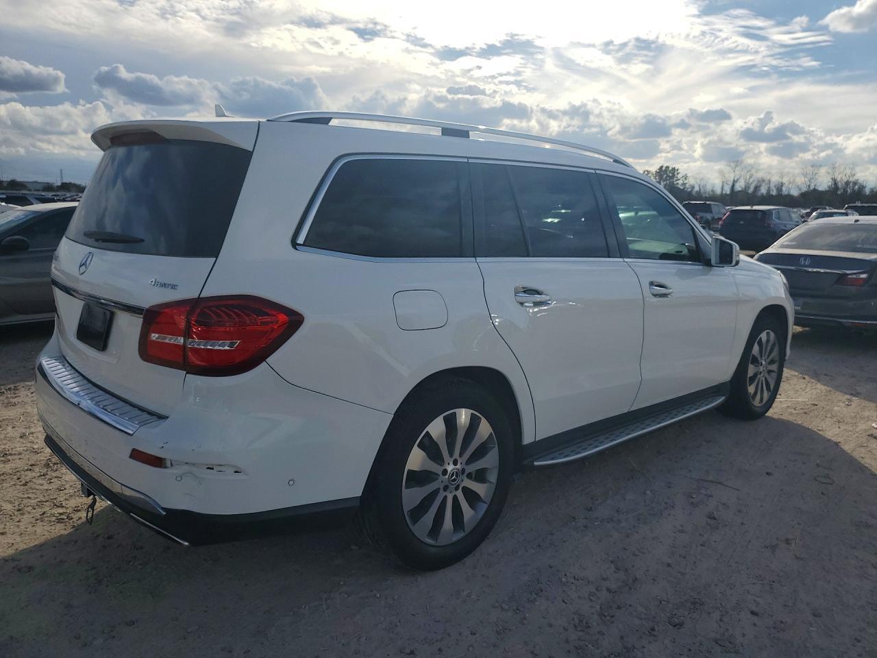 2018 Mercedes-Benz Gls 450 4Matic - Image 3