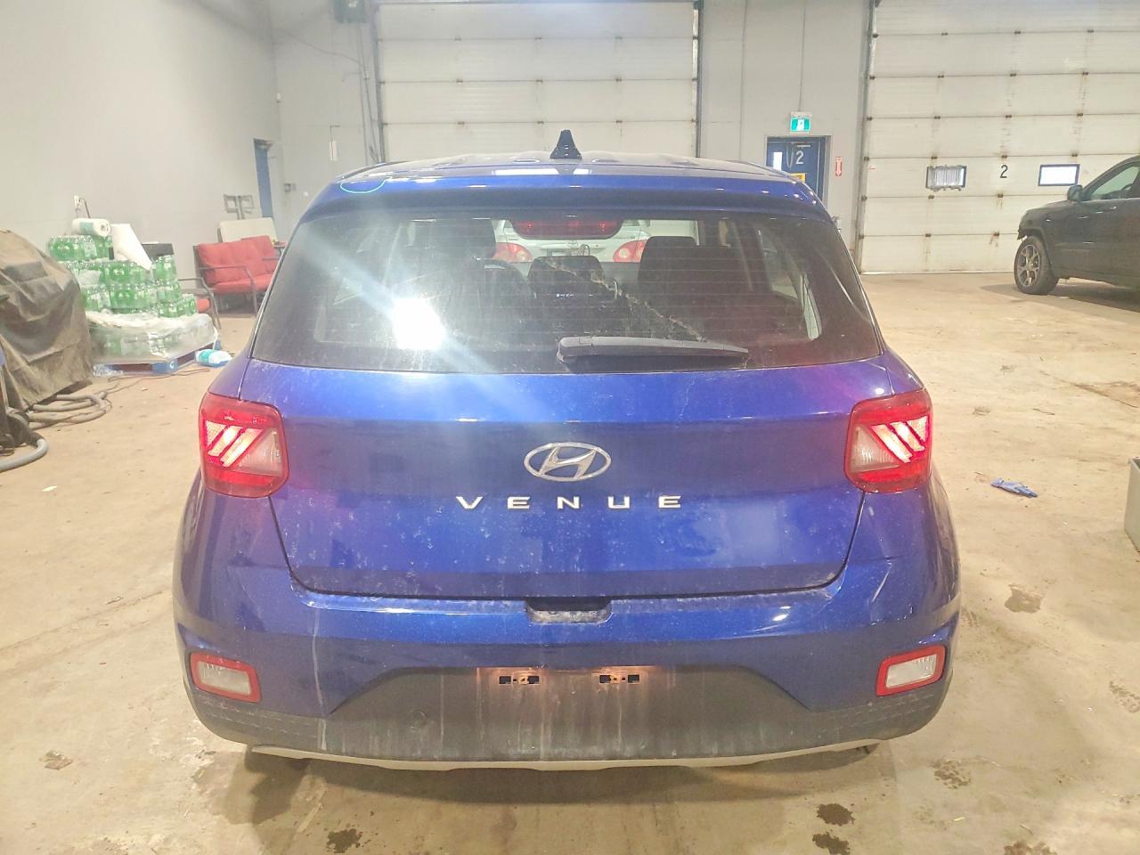 2022 Hyundai Venue Se - Image 6