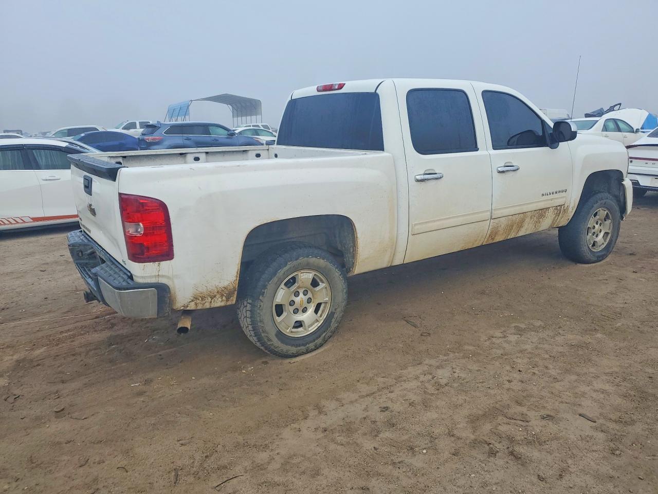2011 Chevrolet Silverado C1500 Ls - Image 3