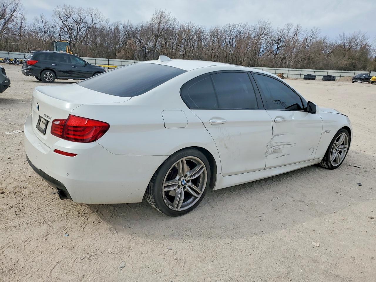 2013 BMW 535 I - Image 3