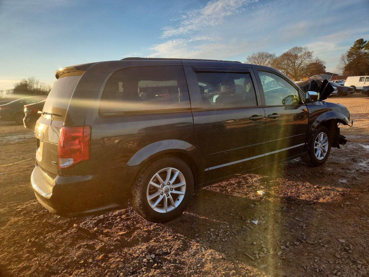 2014 Dodge Grand Caravan Sxt - Фото 3