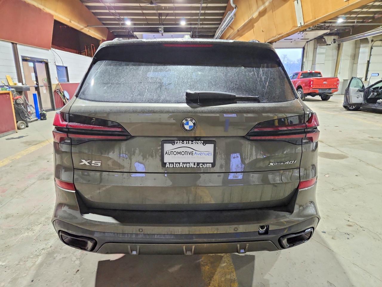 2024 BMW X5 xDrive40I - Image 6