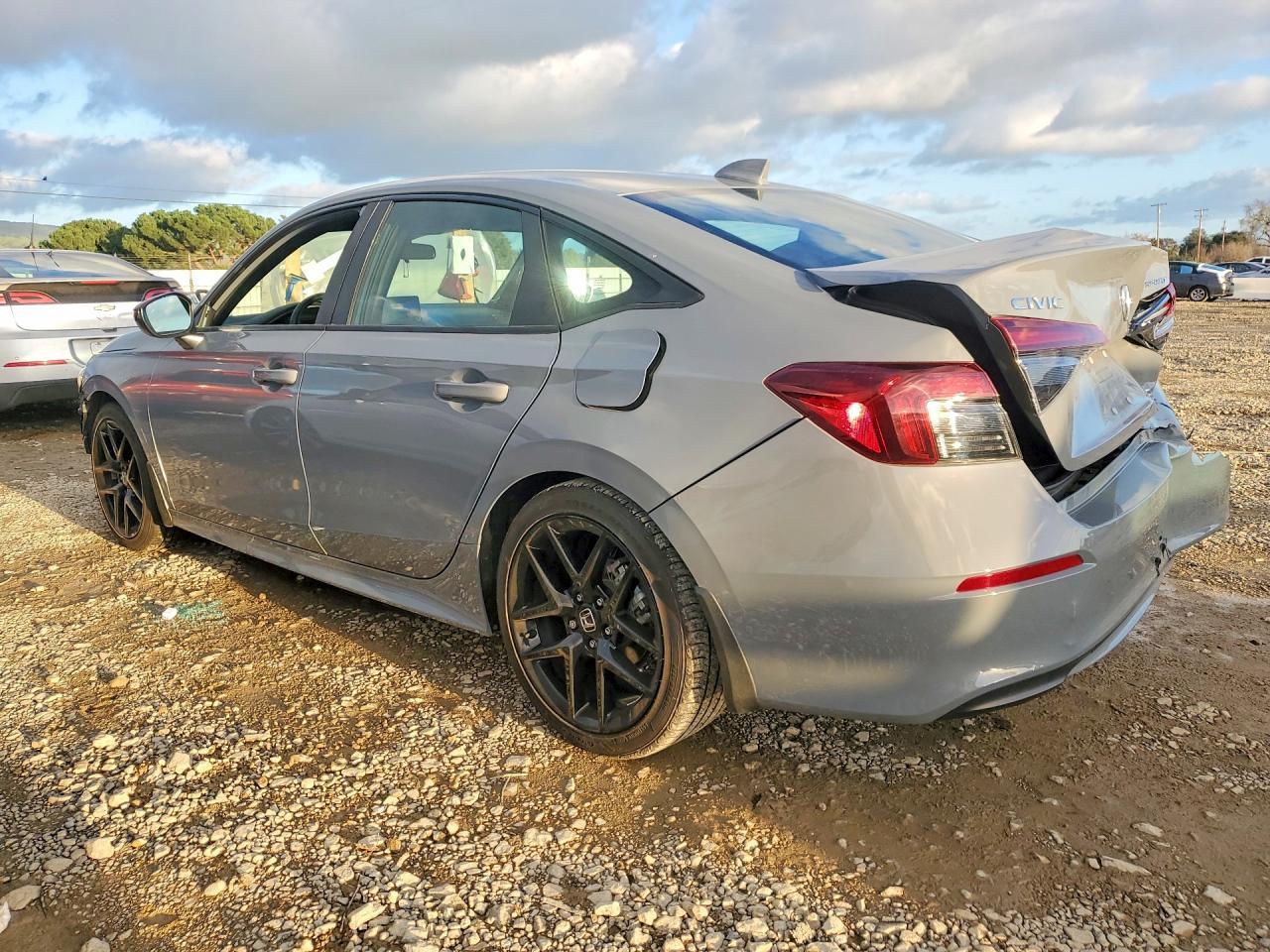 2025 Honda Civic Sport - Фото 2
