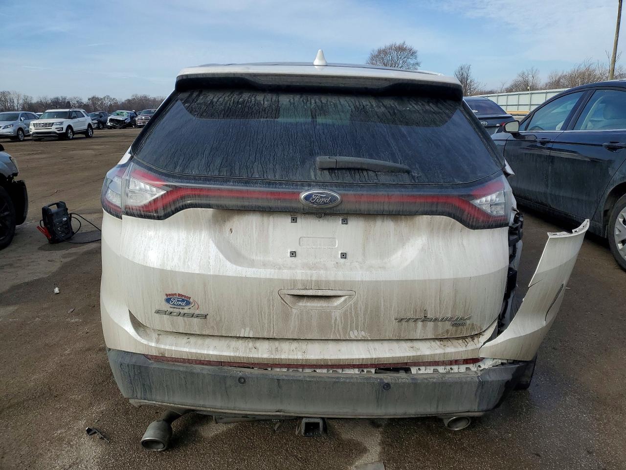 2017 Ford Edge Titanium - Image 6