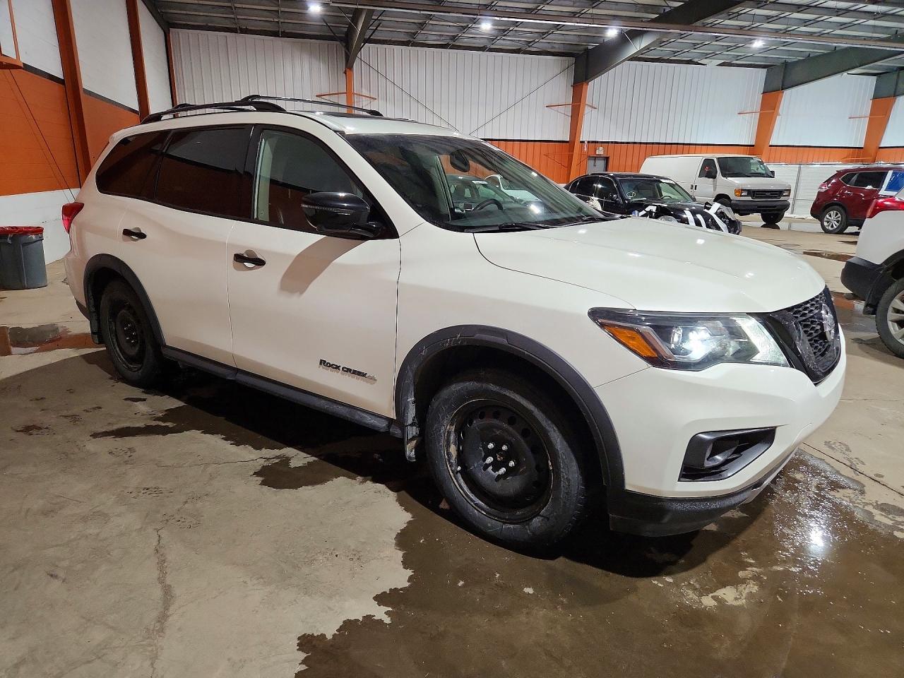 2020 Nissan Pathfinder Sl - Image 4