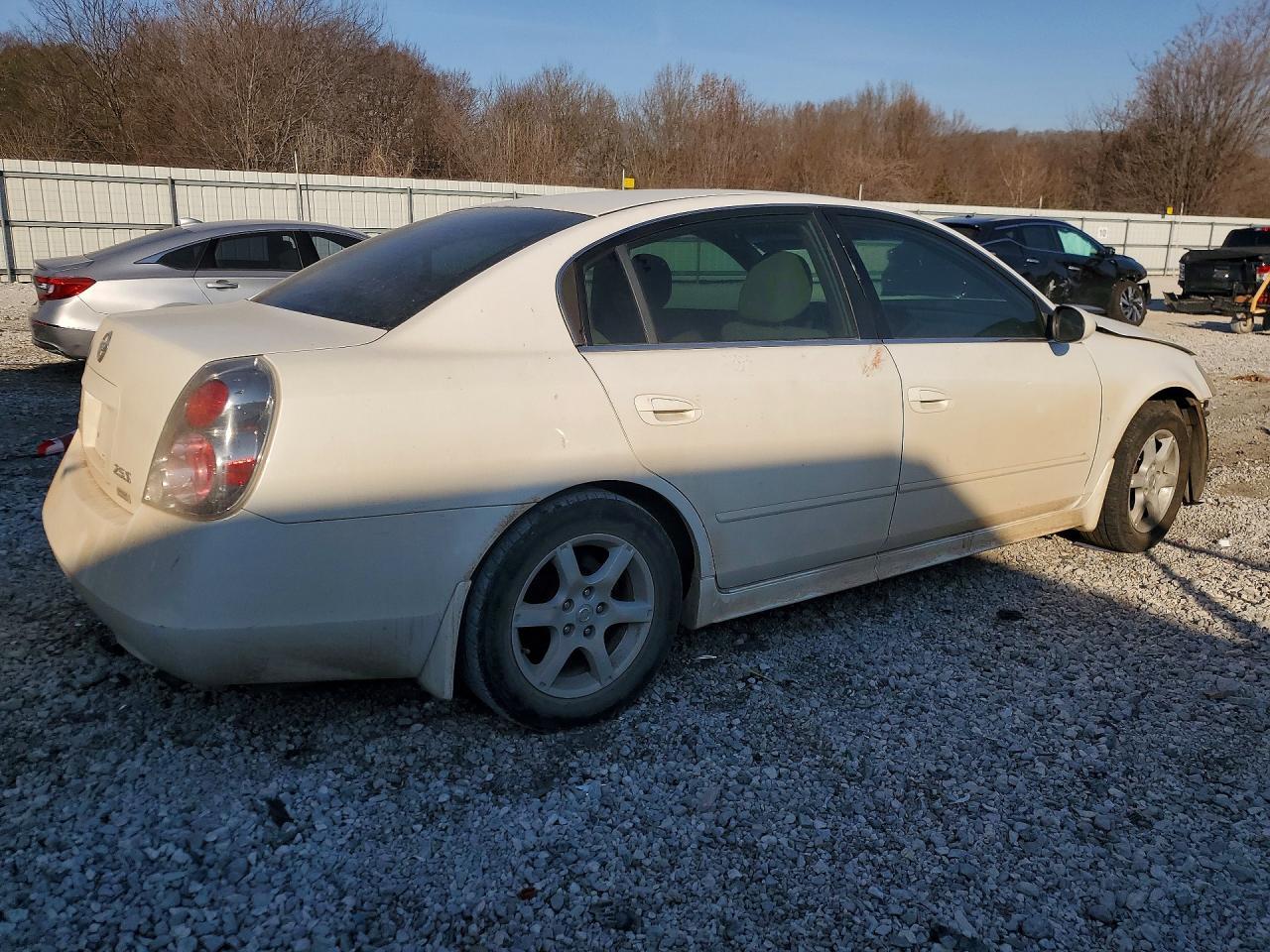 2006 Nissan Altima S - Image 3