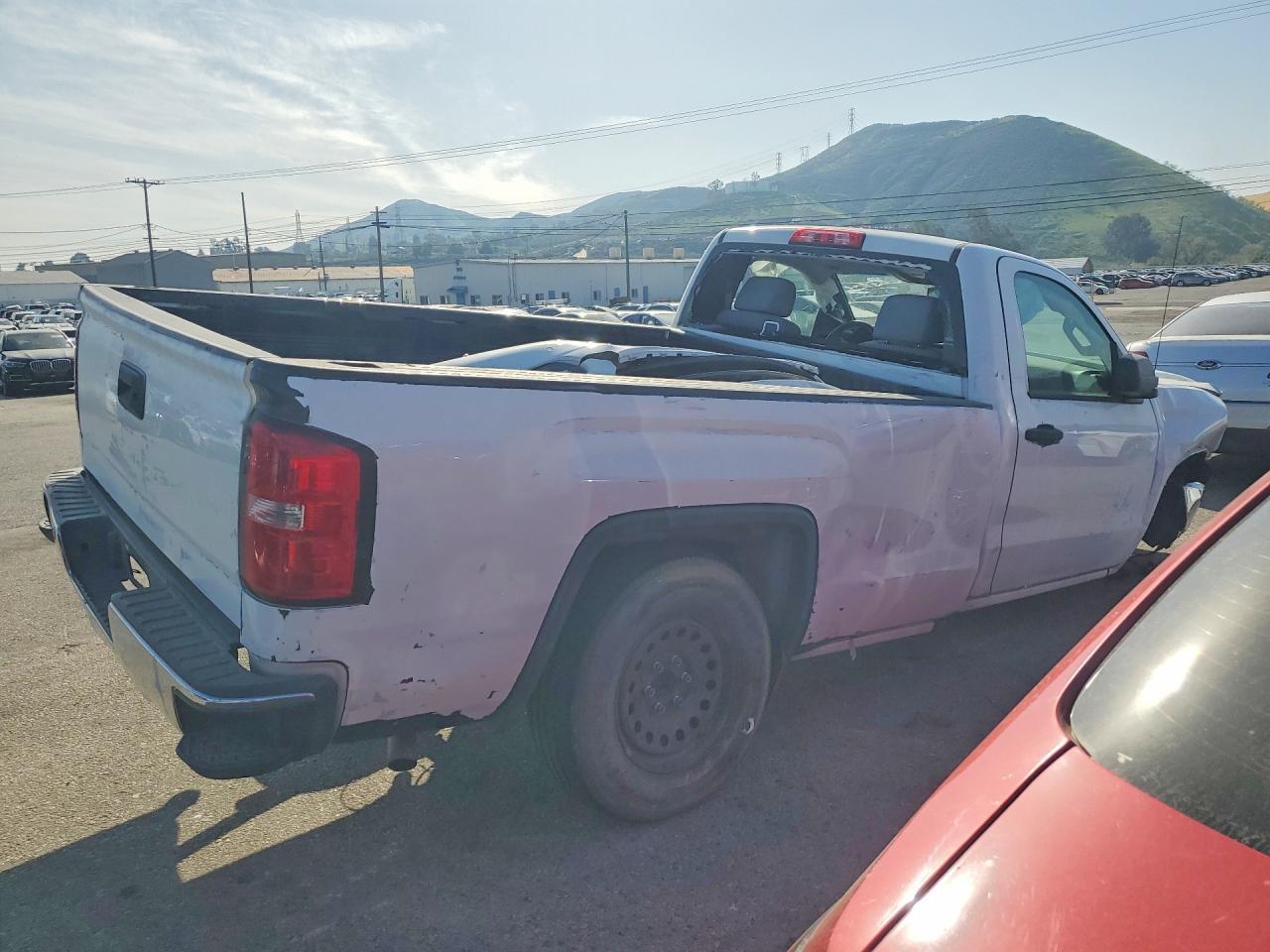 2016 GMC Sierra C1500 - Image 3