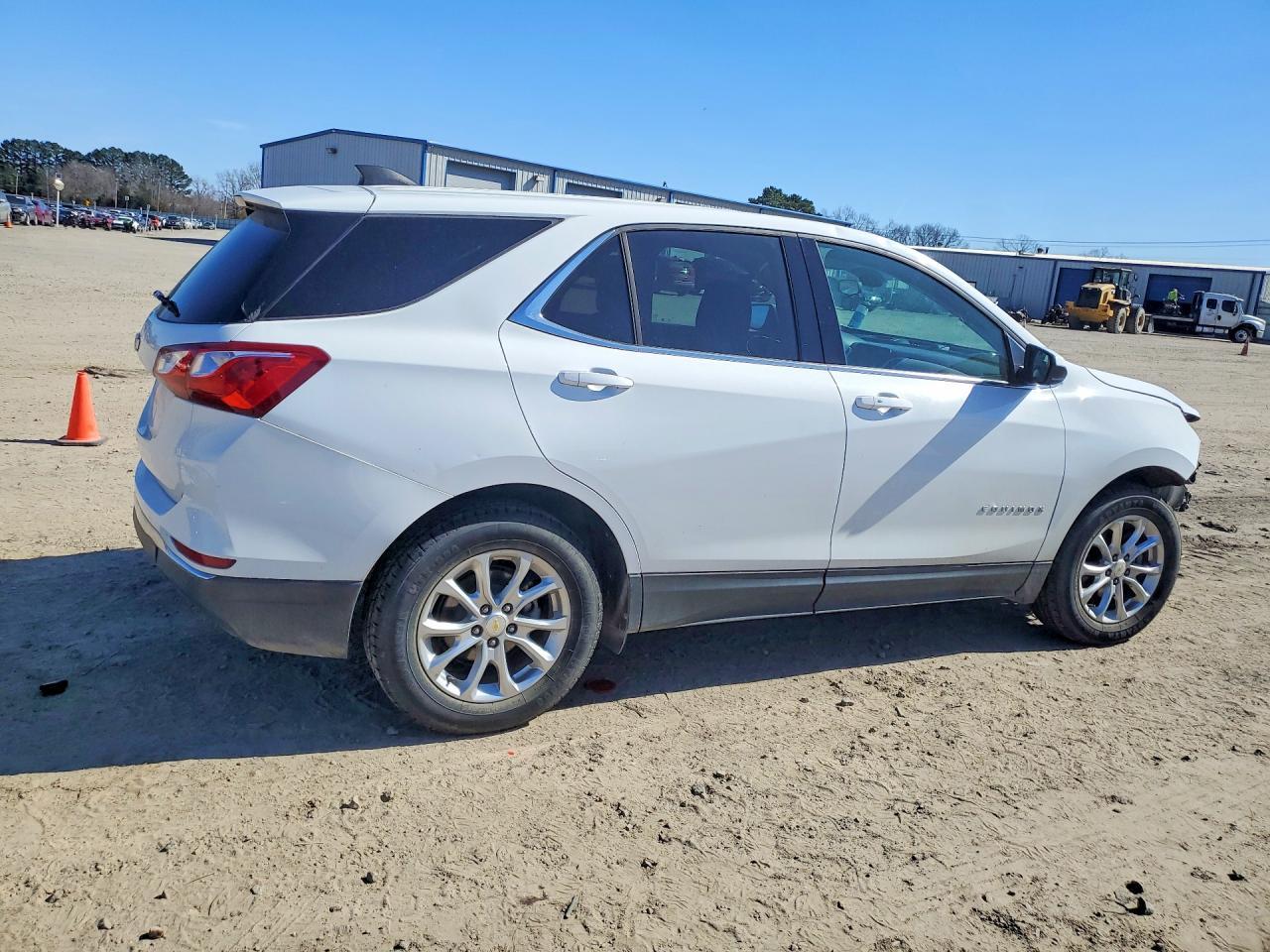 2020 Chevrolet Equinox Lt - Image 3