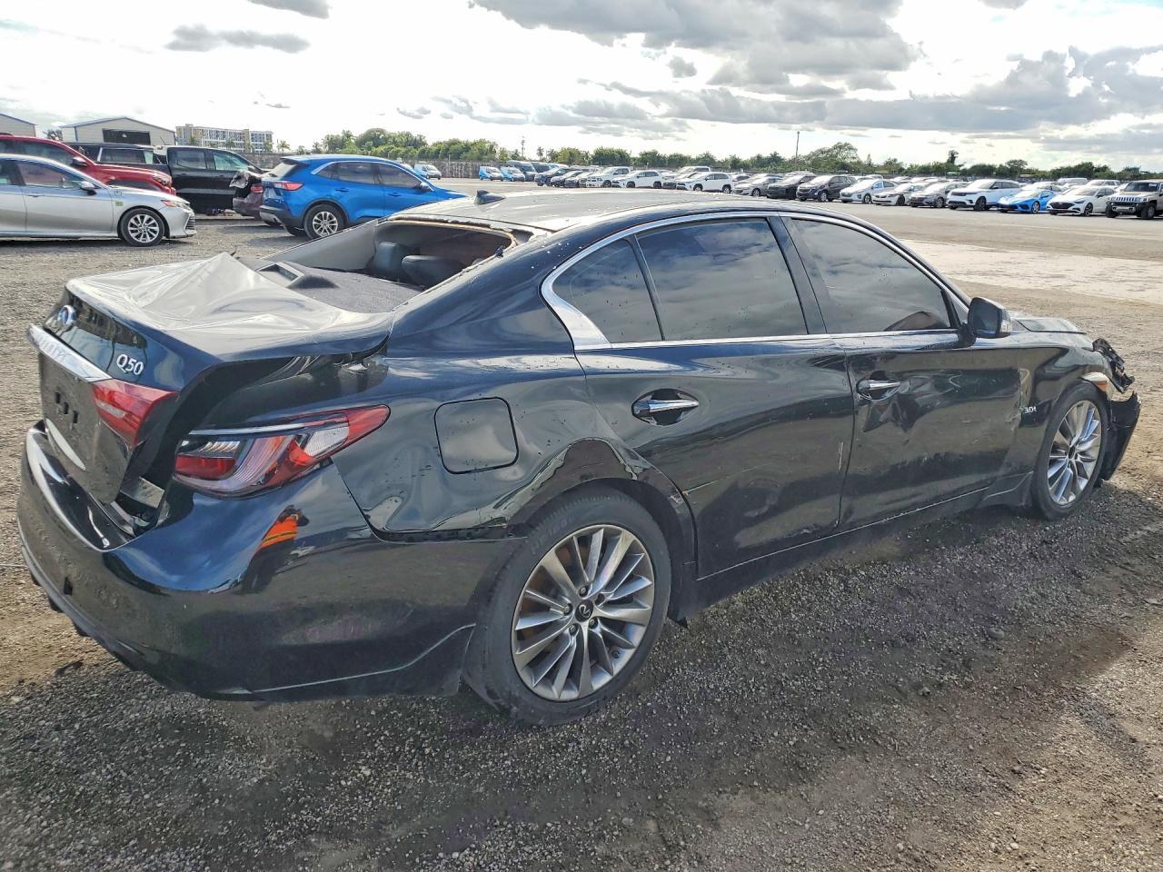 2020 Infiniti Q50 Pure - Image 3