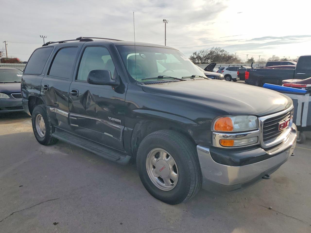 2002 GMC Yukon - Фото 4