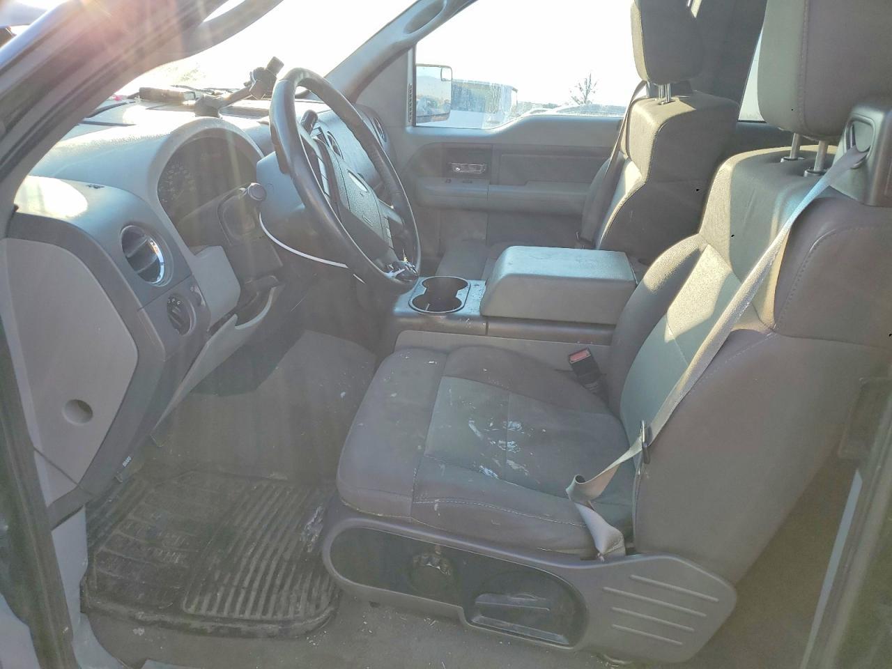 2005 Ford F150 - Фото 7