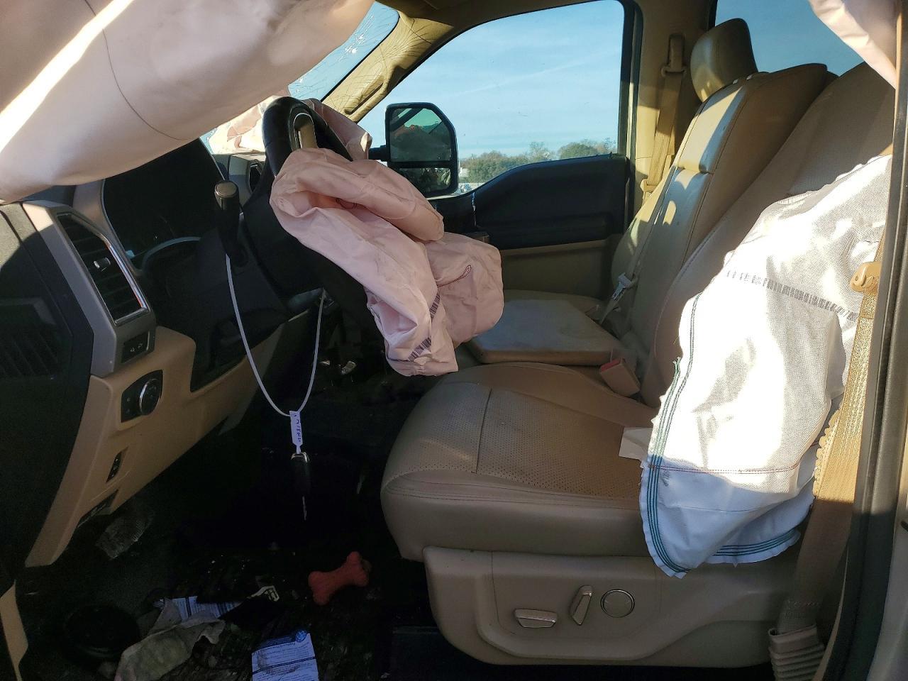 2018 Ford F350 Super Duty - Image 7