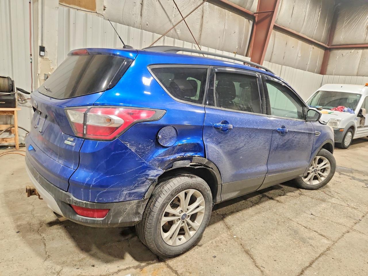 2017 Ford Escape Se - Фото 3