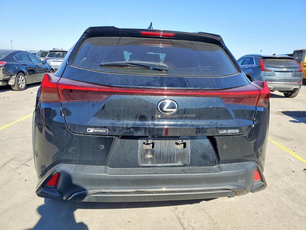 2021 Lexus Ux 200 F Sport - Фото 6