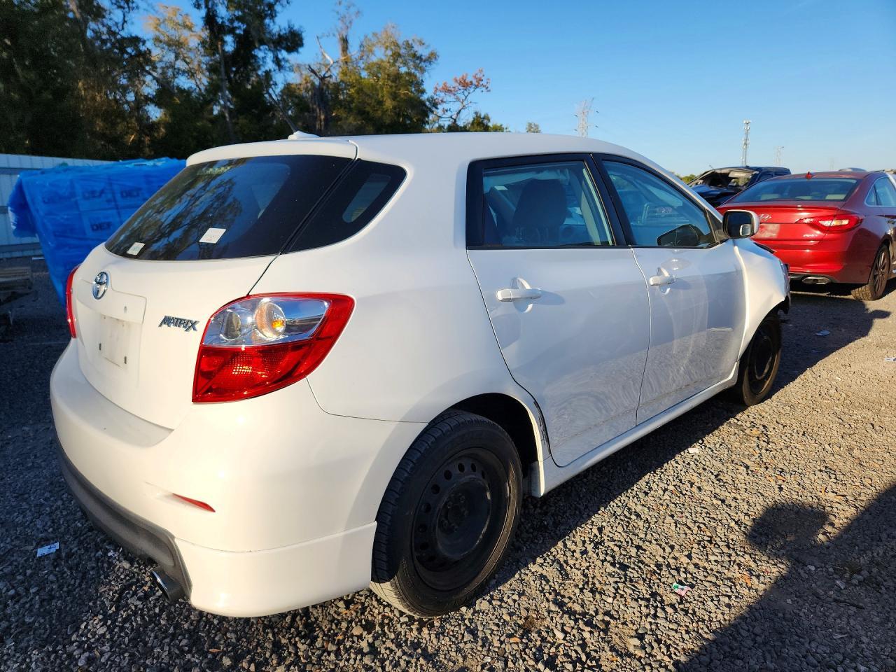 2010 Toyota Corolla Matrix - Фото 3