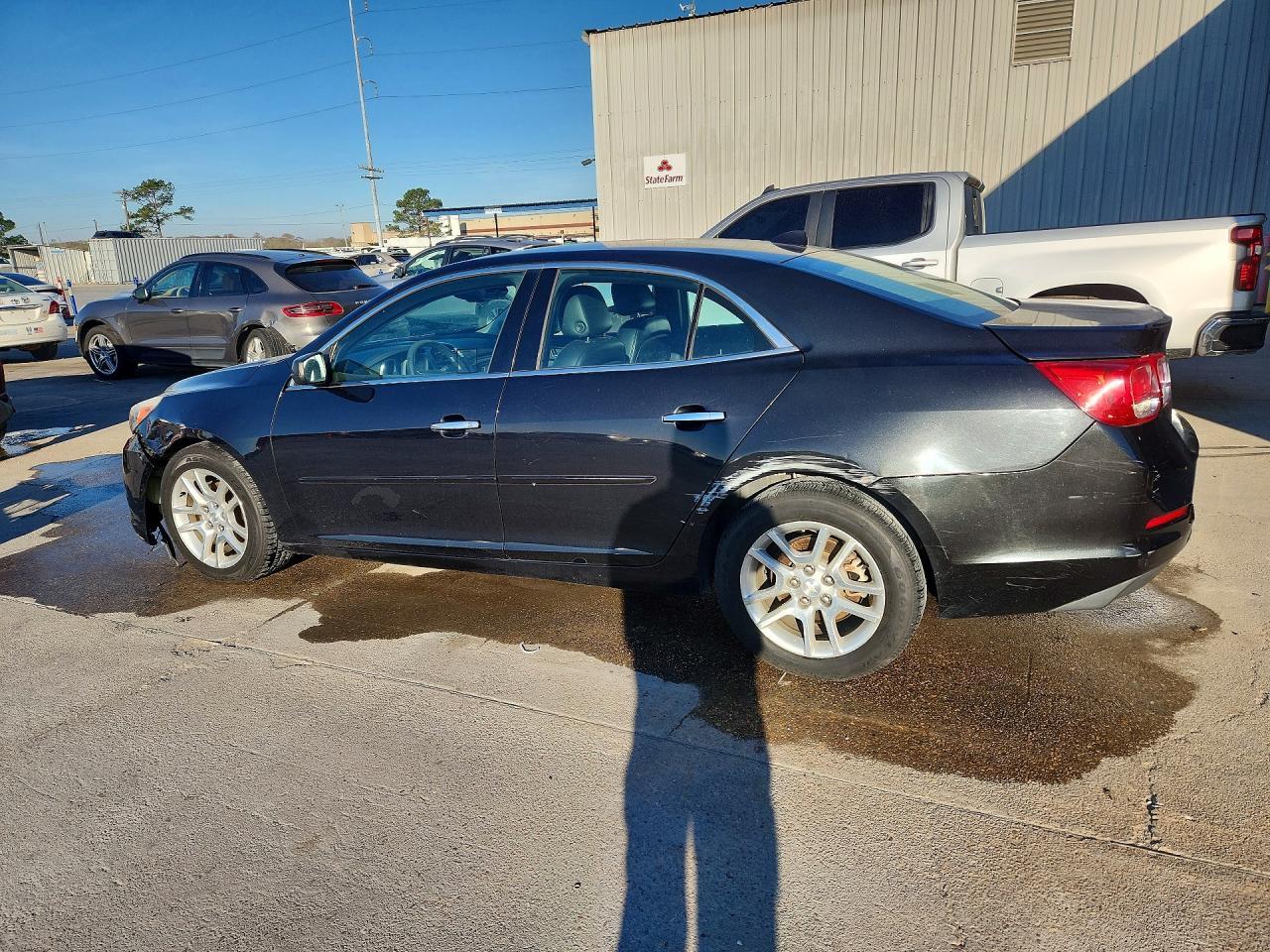 2013 Chevrolet Malibu 1Lt - Image 2