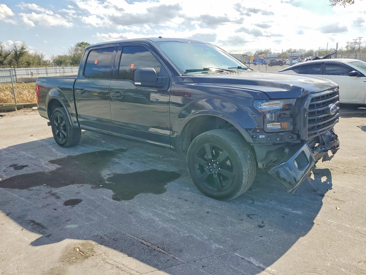 2016 Ford F150 Supercrew - Image 4