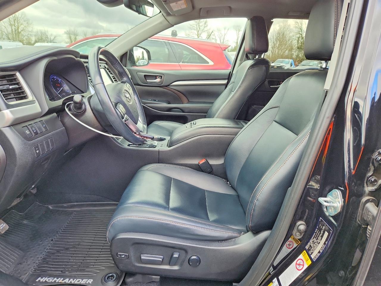 2019 Toyota Highlander Se - Фото 7