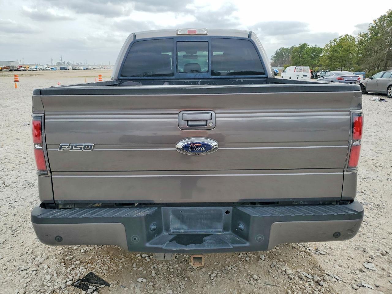 2014 Ford F150 Supercrew - Image 6