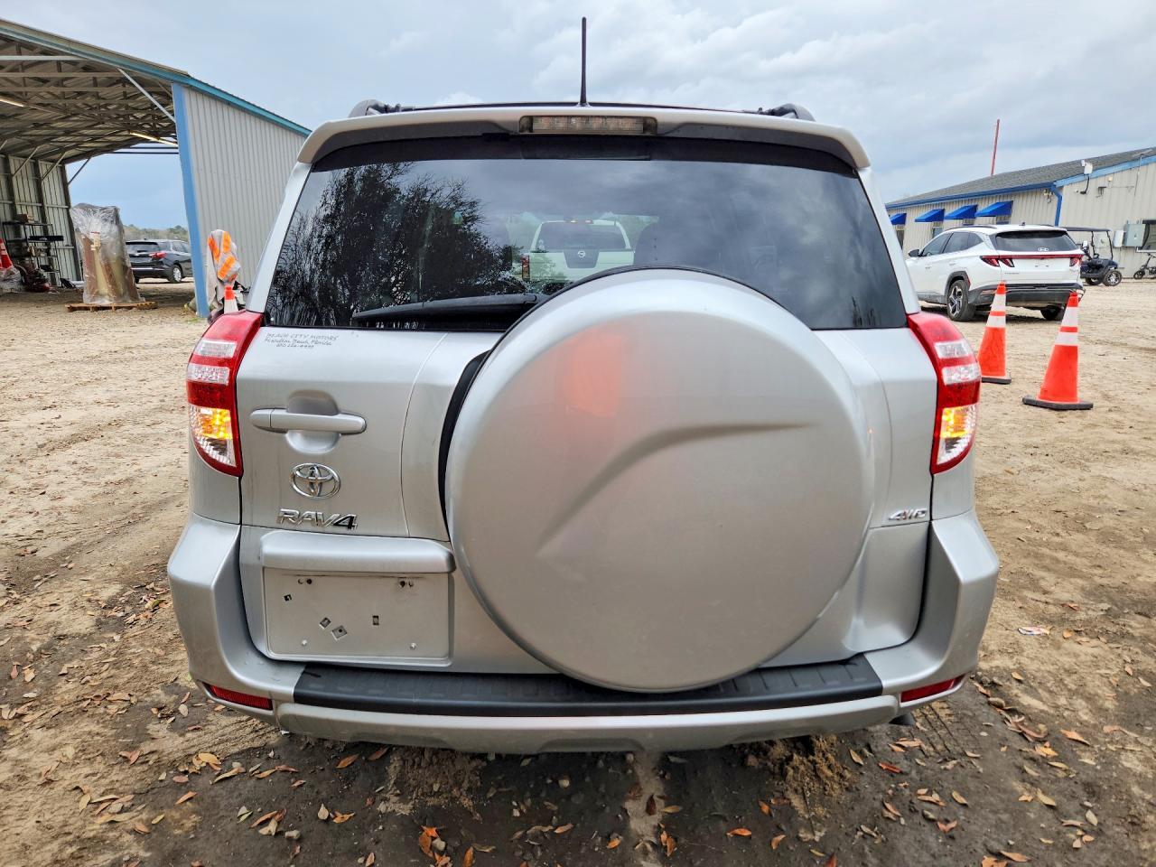 2011 Toyota Rav4 Base - Фото 6