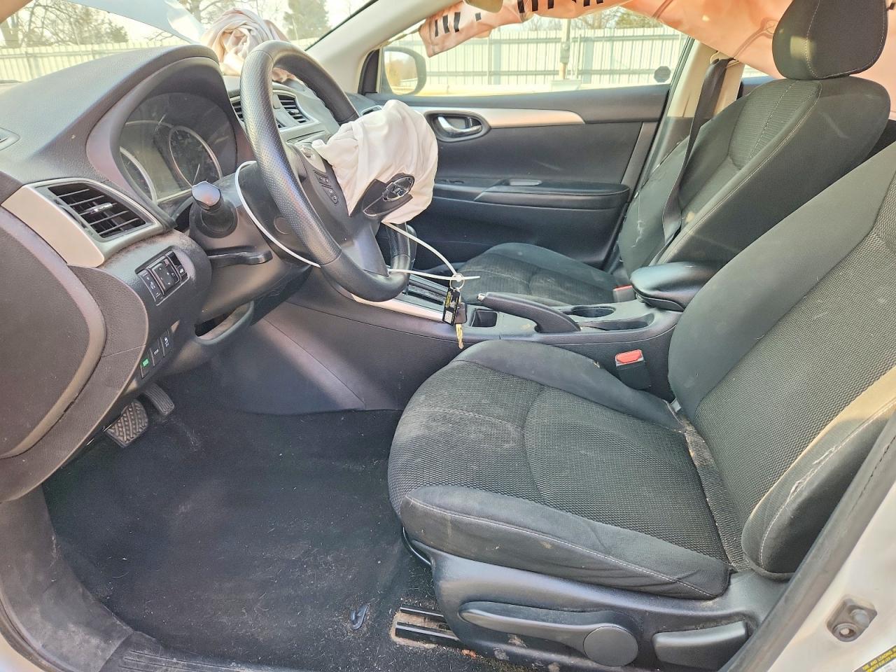 2018 Nissan Sentra S - Image 7