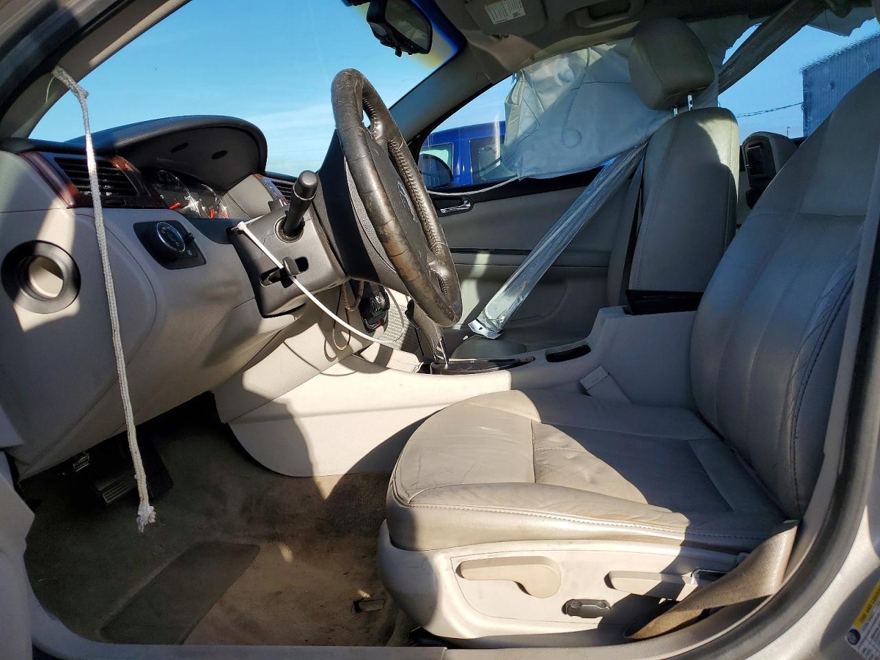 2008 Chevrolet Impala Lt - Image 7