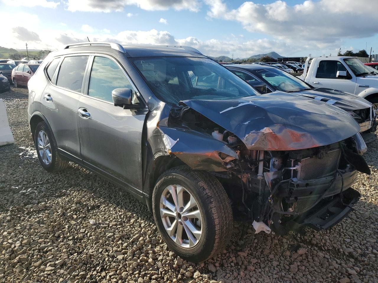 2016 Nissan Rogue S - Фото 4