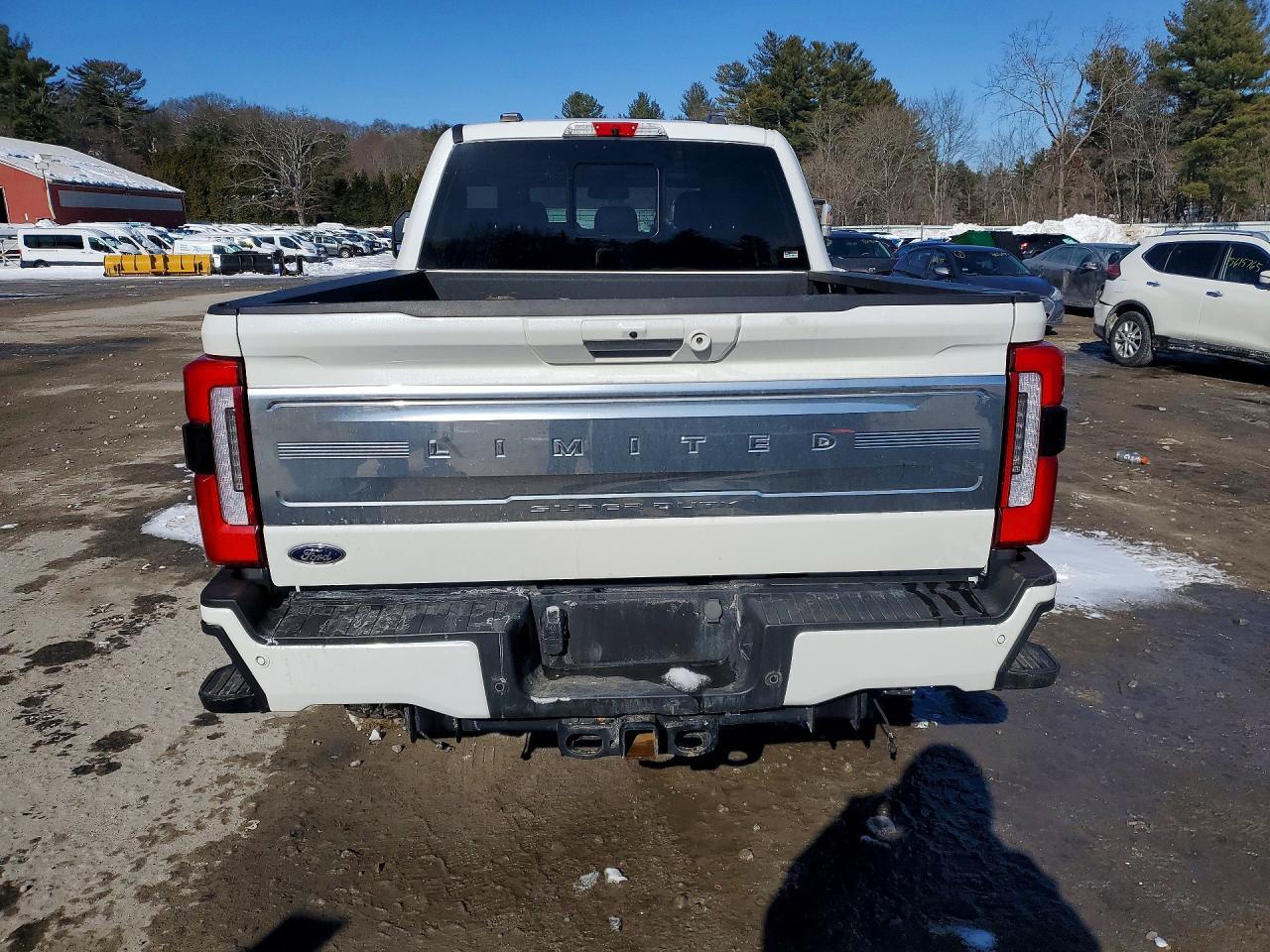 2024 Ford F350 Super Duty - Image 6