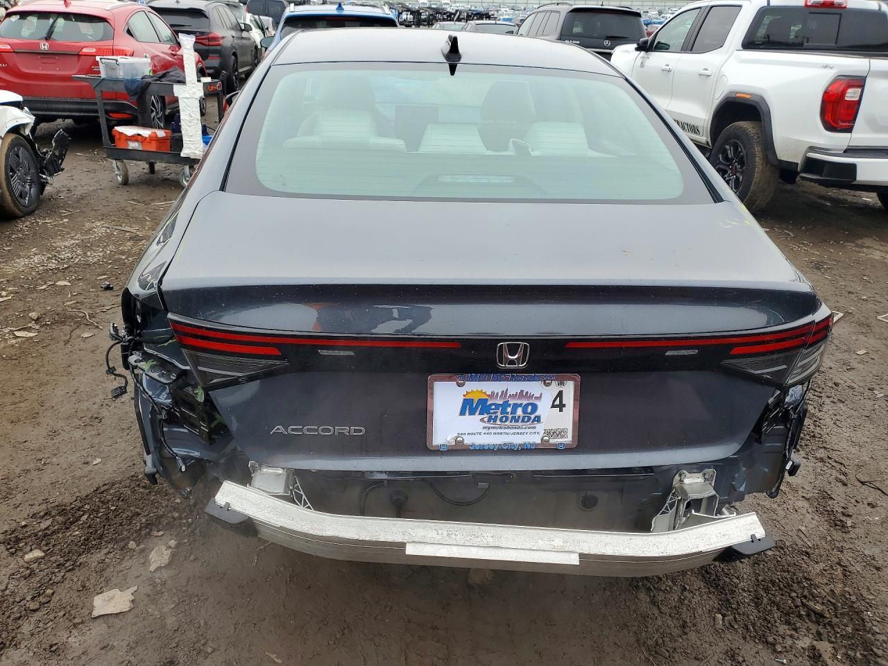 2025 Honda Accord Se - Image 6